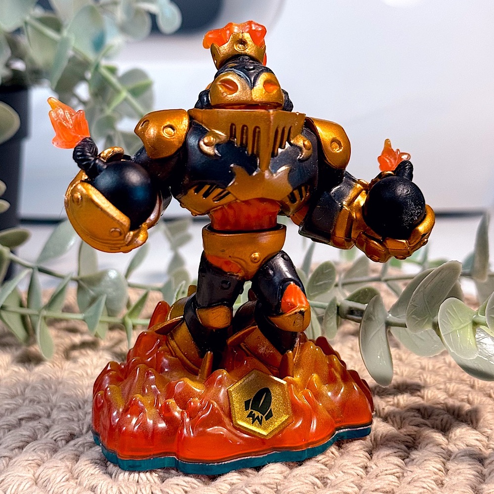3/$25🌟 SKYLANDERS ⋆ Blast Zone Character Figure